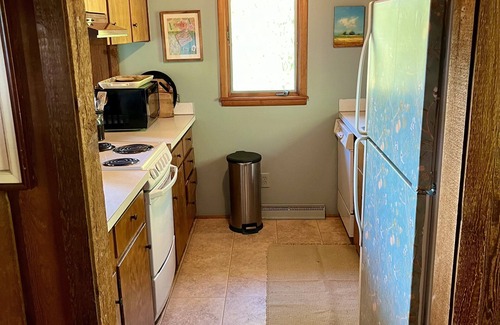 Pentwater Cottage | Private and Quiet Lake Michigan Waterfront Cottage on 7 acres