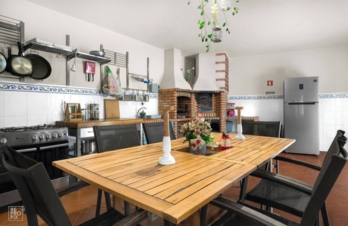 Setubal Apartment | Private apartment in Casa Beatriz by Hostlovers