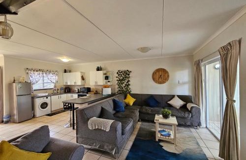 Port Alfred Apartment | Private Apartment in Port Alfred