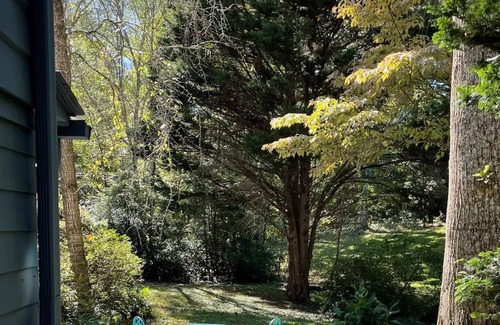 Landrum Apartment | Private Apartment on Beautiful Grounds, within walking distance of Landrum SC