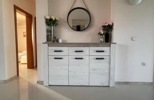 Budjaka Apartment | Private Apartment with Sea View