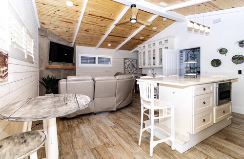 St. Augustine Beach Cottage | Private Beach Oasis, sleeps 4- Hot Tub! Heated Pool Available