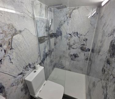 Harringay Apartment | Private Basement Flat