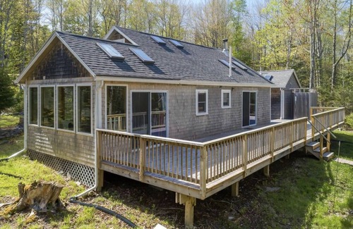 Gouldsboro Cottage | Private Bayfront Cottage on 19 wooded acres with Dock on the Schoodic, Sleeps 10