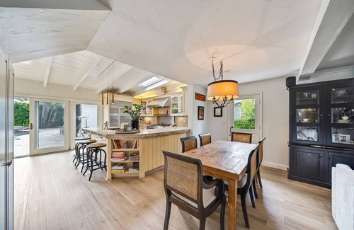 Corona del Mar House | Private Beach Access - Ocean Views- Pool- Shopping -Golf-Boating- Biking-Hiking