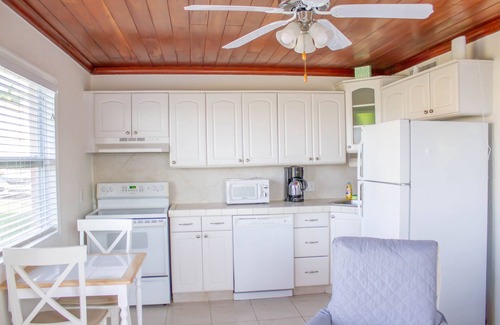 Fort Pierce Cottage | Private Beach Front Cottage unit 3