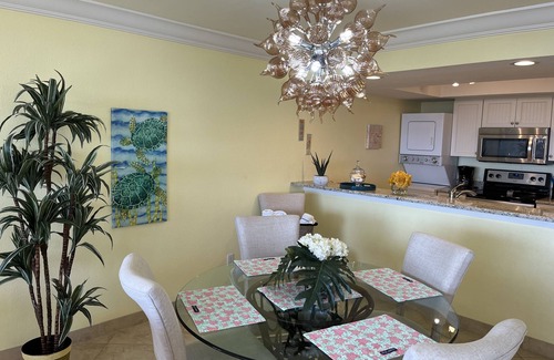 Punta Rassa Condo | PRIVATE BEACH @ Sanibel Harbour Resort Condo 511 - Corner Unit w/Sunset views
