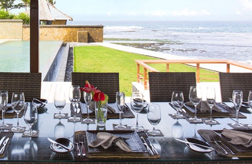 Batubulan Villa | Private Beachfront Escape – Bali Villa 1115