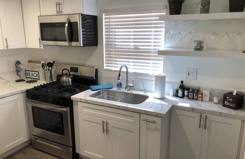Middletown Condo | Private, beachy, cozy, welcome to California!
