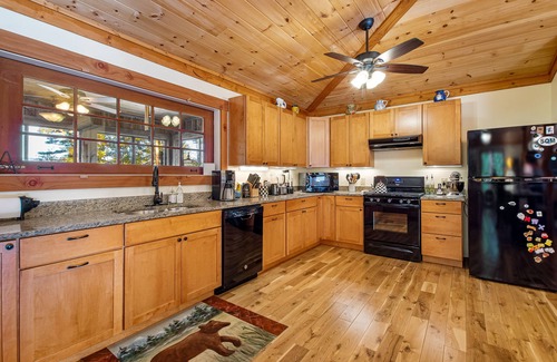 Moultonborough House | Private Bean Cove Vacation Retreat