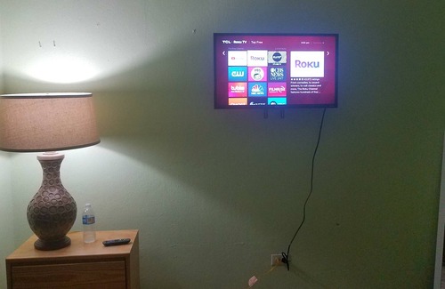 Hato Rey Central Apartment | Private Bedroom # 1 in Floral Park, San Juan, Puerto Rico with A/C, Wi-fi