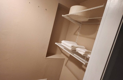 East Colfax House | Private bedroom and bathroom in Denver. Private entrance and wifi