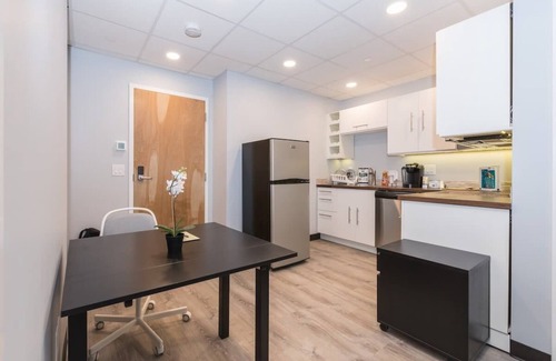 Danbury Apartment | Private Bedroom with Private Bathroom