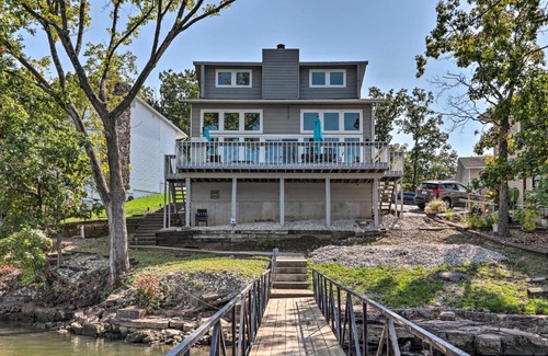 Lake Ozark House | Private Boat Dock and Deck Lakefront Home!