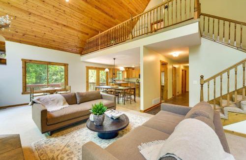 Amery House | Private Boat Dock Lake Wapogasset Retreat!