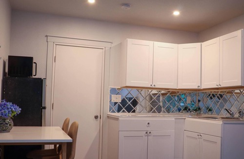 Pleasant Valley Apartment | Private Boutique Guest Suite In The Trees