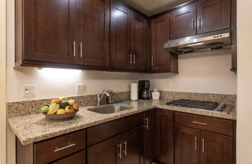 Pasadena House | Private Bungalow @ 5 Stars Resort 1 room 1 bath luxury suite with parking