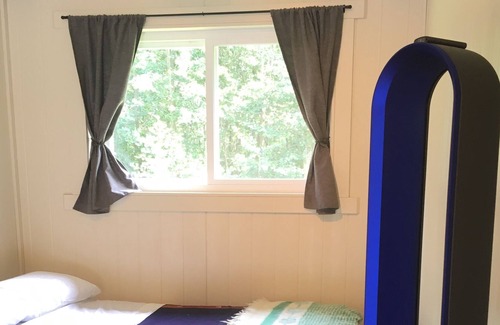 Port Matilda Cabin | Private Cabana
