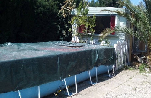 Serignan RV Rental | Private campsite 'Valser': little corner of paradise