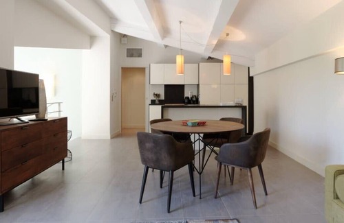 Meyreuil Apartment | Private charming apartment all the comfort in a furnished tourist residence
