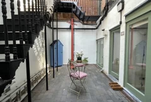 Barbourne Apartment | Private city apartment, Upper Tything, Worcester City Centre