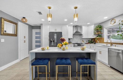 Flor-a-mar House | Private Coastal Paradise - Luxury Gulf Access Home w/Pool in New Port Richey