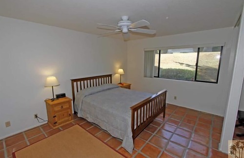 Palm Desert Villa | Private, Comfortable & Great Location To Relax, Shop & Dine.
