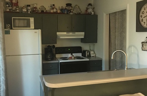 Wintergreen Condo | Private community pool. Walk to activities