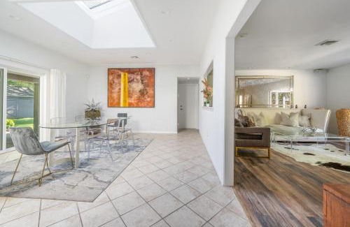 Hampton Bays House | Private completely fenced in property Near beach