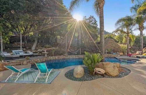 Calabasas House | Private Compound Malibu Retreat Salt Pool Yoga