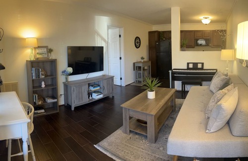Hillsboro West End Condo | Private condo in the heart of Nashville