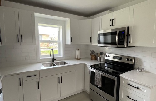 Port Burwell Cottage | Private Cottage Getaway @ Port Burwell