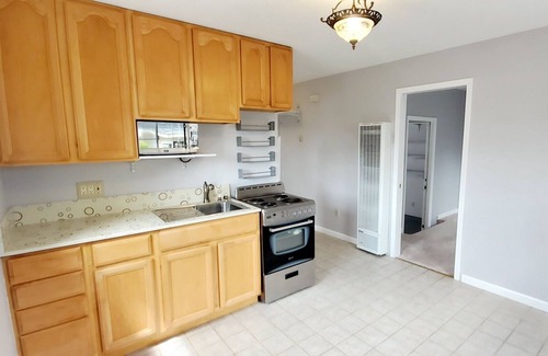 San Bruno Cottage | Private Cottage in Sunny San Bruno