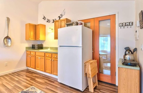Deschutes River Woods Apartment | Private Cottage Near Scenic Deschutes River Woods!