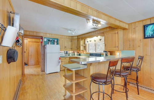Mercer Cabin | Private Dock + Screened Porch: Echo Lake Cabin