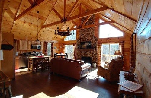Lake Lure Cabin | Private Dog-Friendly Cabin in Lake Lure – Lakes & River Access