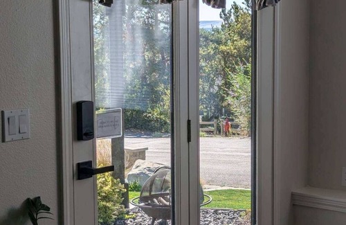 Harris Ranch House | Private downstairs space with a view. Light & bright & cool!