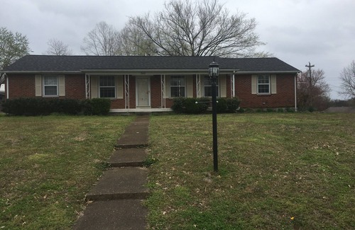 Nashville House | Private Entrance near Airport in Safe Neighborhood