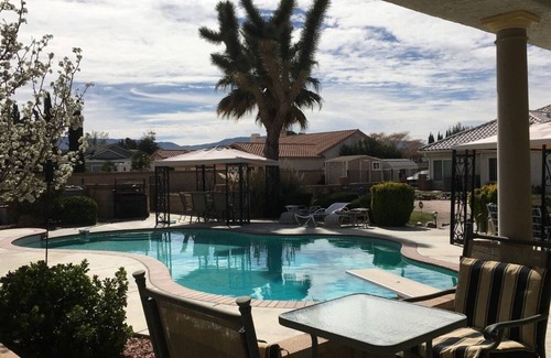 Lancaster House | Private Estate Casita with Pool!