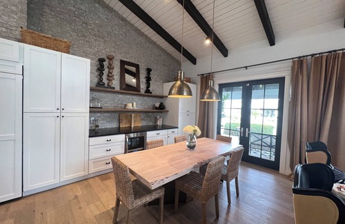 Vista Encantada House | Private estate-property on 4 secluded acres minutes to town