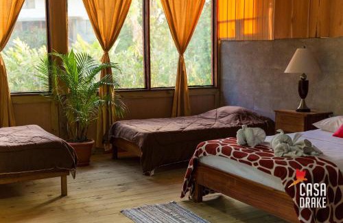 Los Planes House | Private Family Bungalow