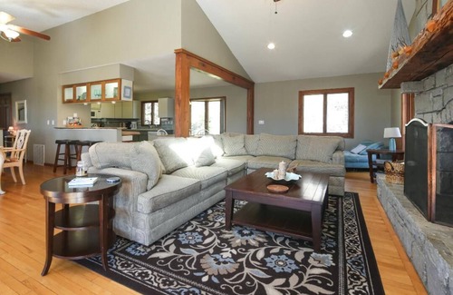 Fairview House | Private Family Mountain Getaway 6mi to Asheville