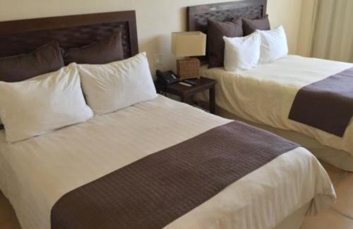 Playa Coronado Resort | Private family room in Coronado Luxury Club & Suites