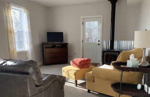 Hendersonville Apartment | Private farm setting. Within 2 miles of Point Lookout and Cabin Ridge Weddings.