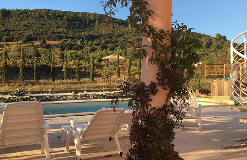 Embres-et-Castelmaure Villa | Private Villa in beautiful Corbières amongst Vineyards, only 15 miles to beaches