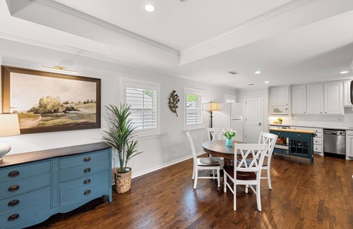 Southwest Arlington House | Private furnished guesthouse in safe Arlington neighborhood with utilities free!