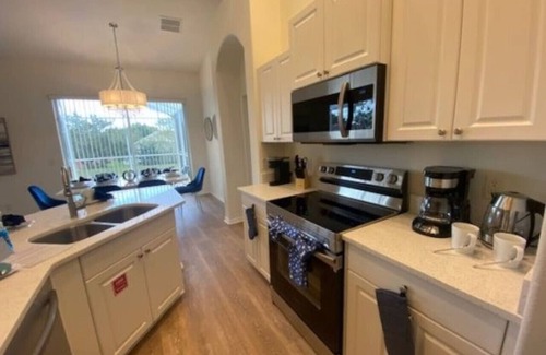 Hillcrest Estates House | Private gated pool home oasis near to Disney