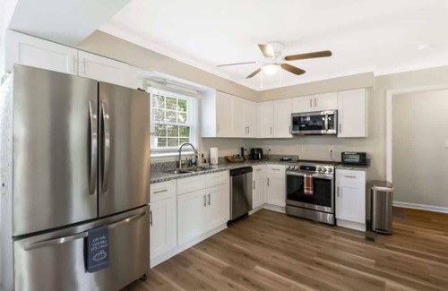 Mount Juliet House | Private Getaway w/Big Backyard & Game Room