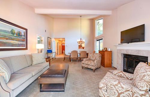 Napa House | Private Golf Resort Setting 3 bedrooms