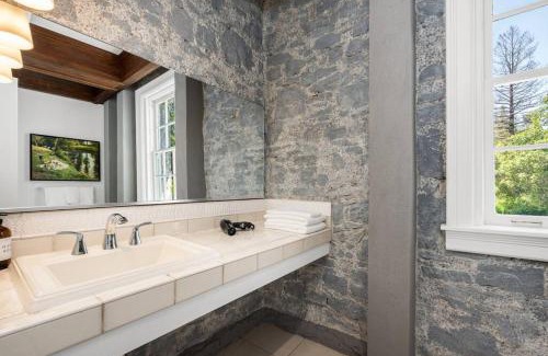 Santa Rosa Apartment | Private Guest Suite in the Heart of Santa Rosa!